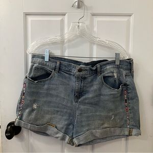 Old Navy Boyfriend Shorts - 14